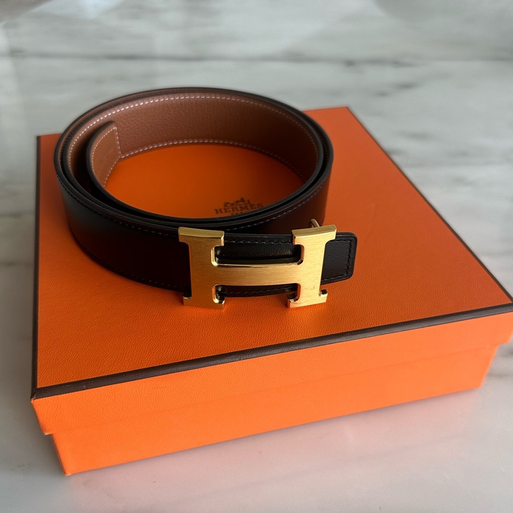 Hermes H belt 32 mm Black and Gold Brown Like New Box Receipt Authentic